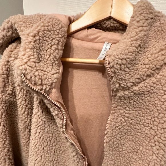 Fabletics Summit Teddy Jacket - Picture 2 of 7